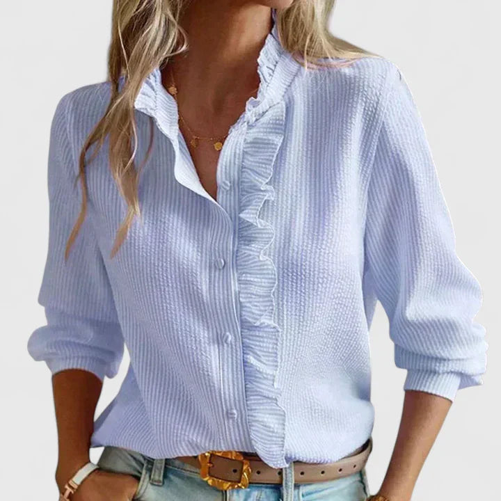 Stylish Women’s Blouse – Elegant Design with a Feminine Fit
