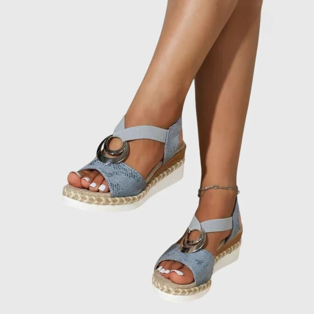 Lightweight Women’s Sandals, Comfort and Ergonomic Support