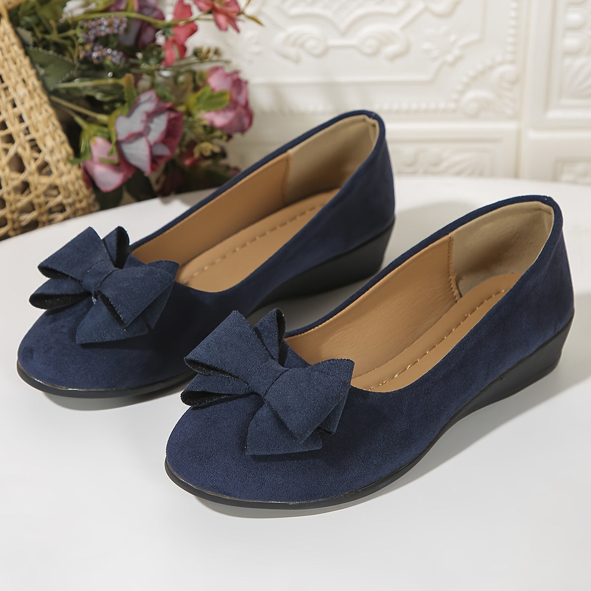 Women’s Flat Comfort Shoes – Lightweight Elegance for Everyday Wear