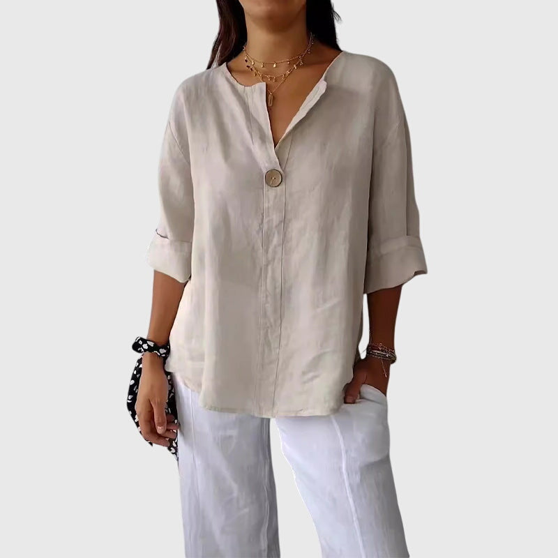 Elegant Women's Blouse with Modern Fit – Stylish & Comfortable