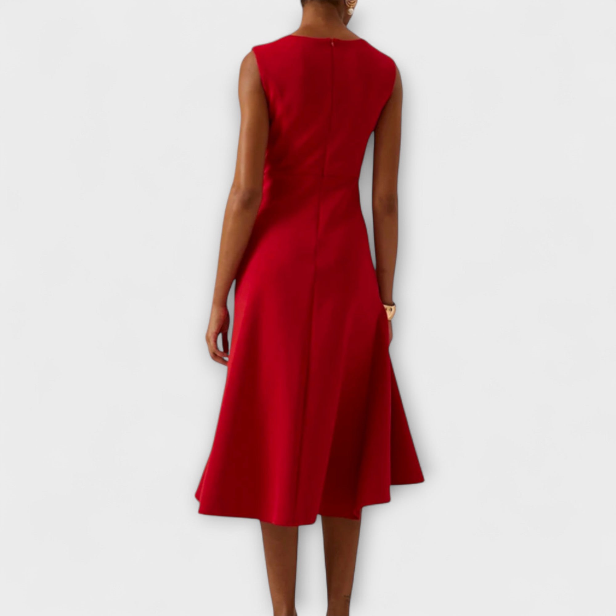 Stylish Women’s Midi Dress, Sophisticated Design and Elegant Style