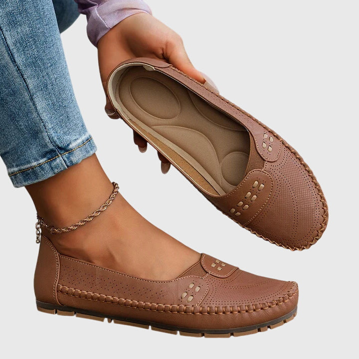 Women’s Comfort Slip-On Shoes – Modern Style and Everyday Support