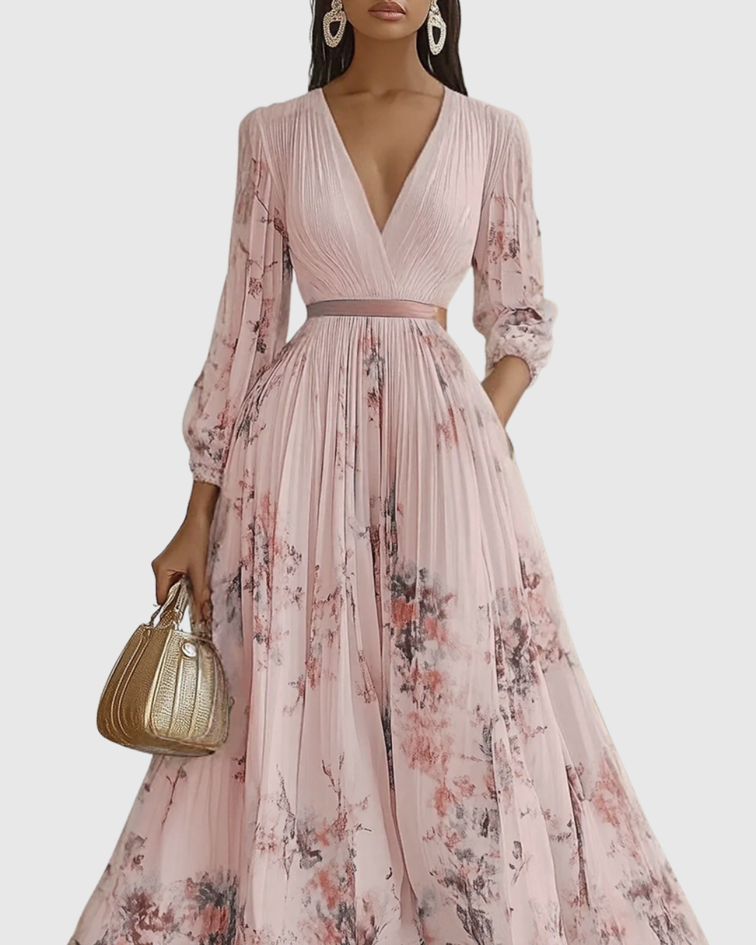 Feminine Pleated Maxi Dress, Elegant Style and Timeless Design