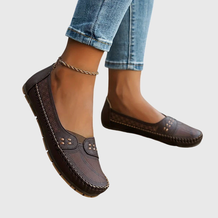 Women’s Comfort Slip-On Shoes – Modern Style and Everyday Support