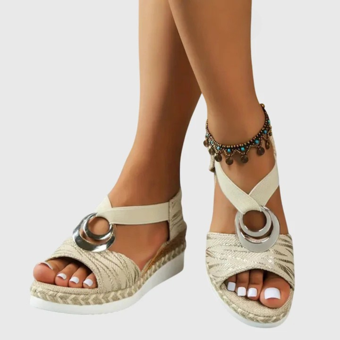 Lightweight Women’s Sandals, Comfort and Ergonomic Support