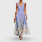 Stylish Women’s Dress, Elegance and Everyday Comfort