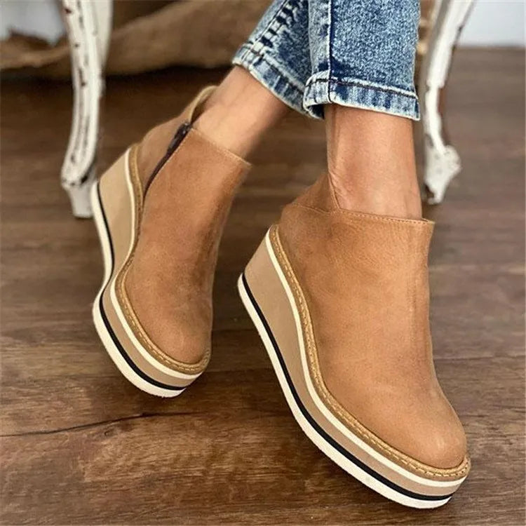 Stylish Women’s Ankle Boots, Waterproof and Comfortable for Everyday Wear