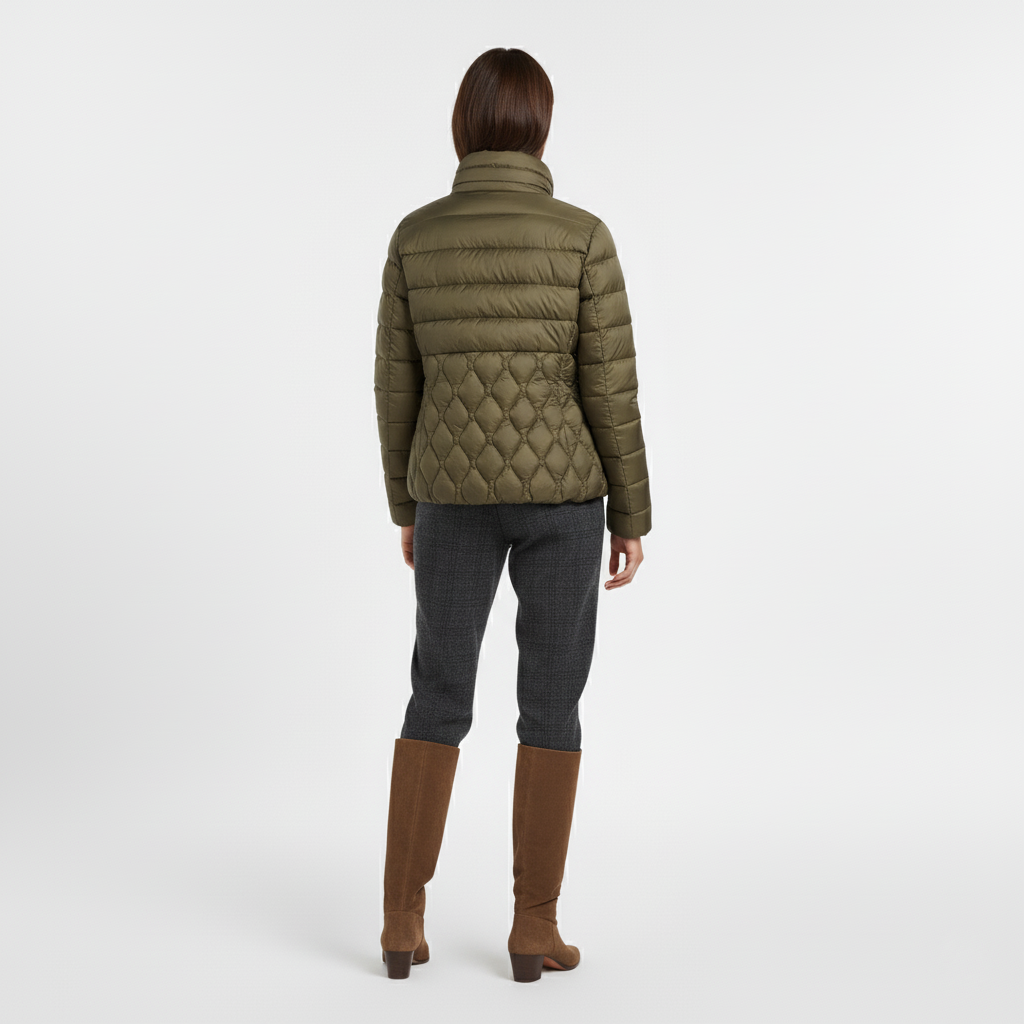 Stylish and warm women's jacket in green