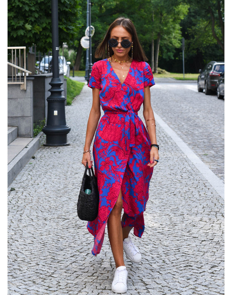 Comfortable Women’s Dress, Lightweight Fabric and Modern Style