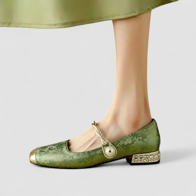 Women’s Mary Jane Shoes – Elegant Style with Everyday Comfort