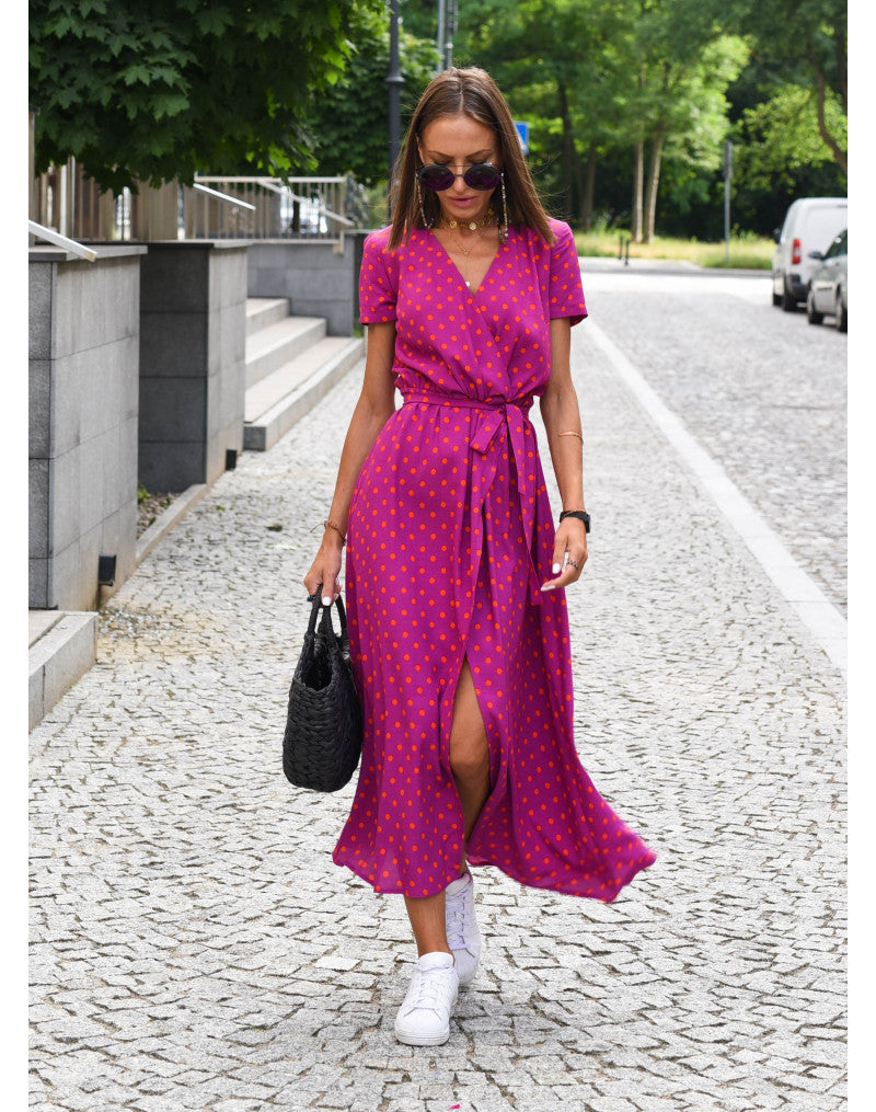 Comfortable Women’s Dress, Lightweight Fabric and Modern Style