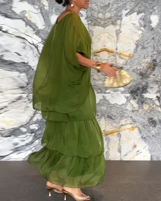 Elegant Women’s Maxi Dress – Flowy Design with a Feminine Silhouette
