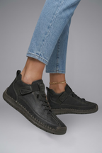 Fiona | Women's Leather Sneaker with Elastic Panels