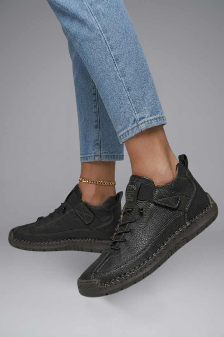 Fiona | Women's Leather Sneaker with Elastic Panels