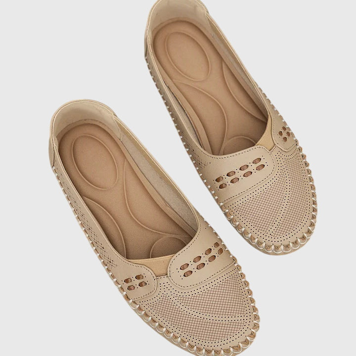 Women’s Comfort Slip-On Shoes – Modern Style and Everyday Support