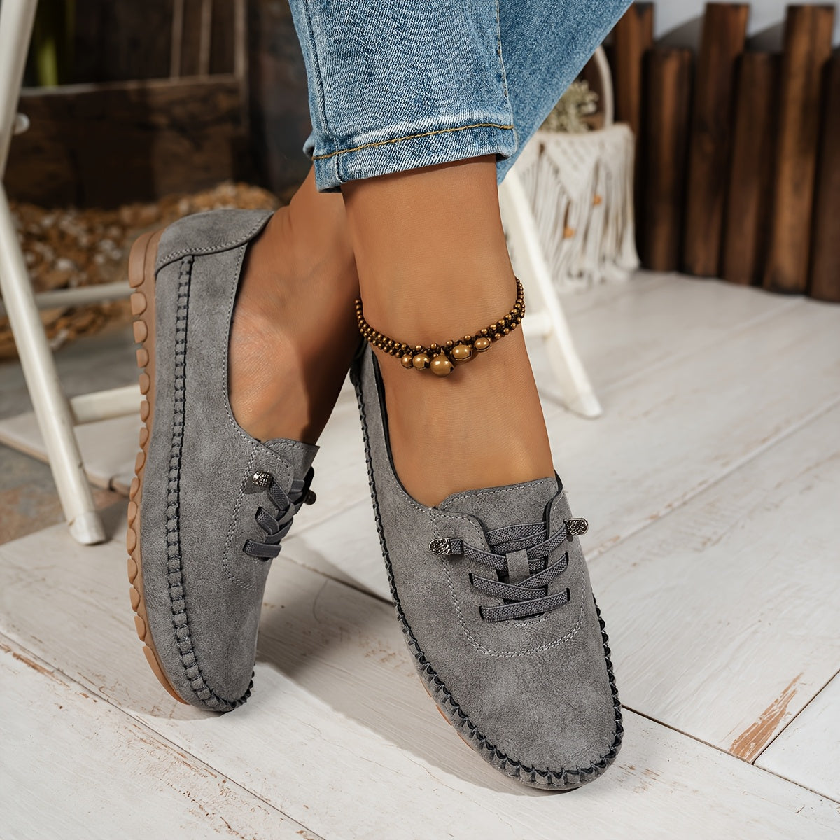Women's slip-on with full support, perfect for sensitive feet