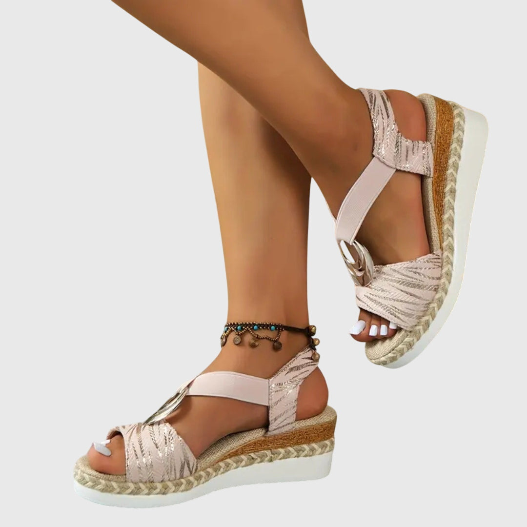 Lightweight Women’s Sandals, Comfort and Ergonomic Support