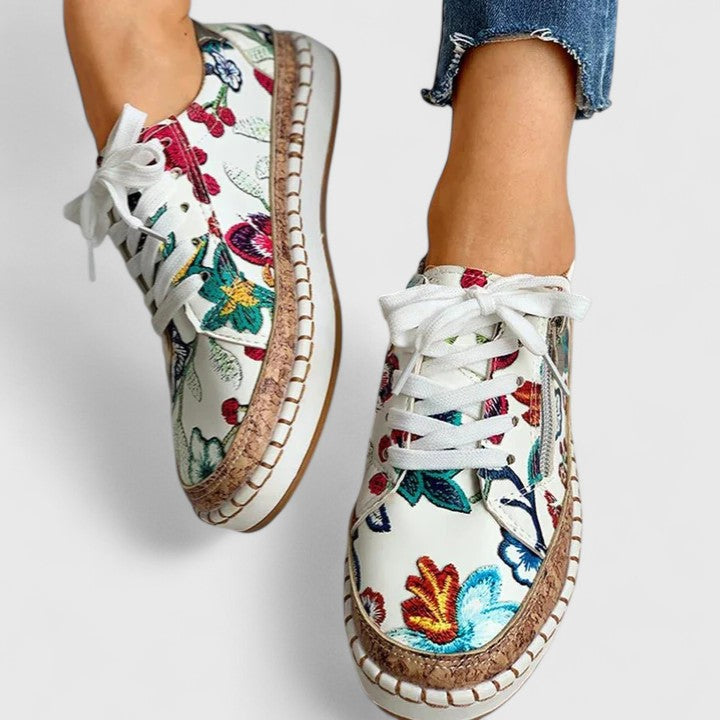 Women’s Slip-On Shoes – Ergonomic Comfort with Modern Style