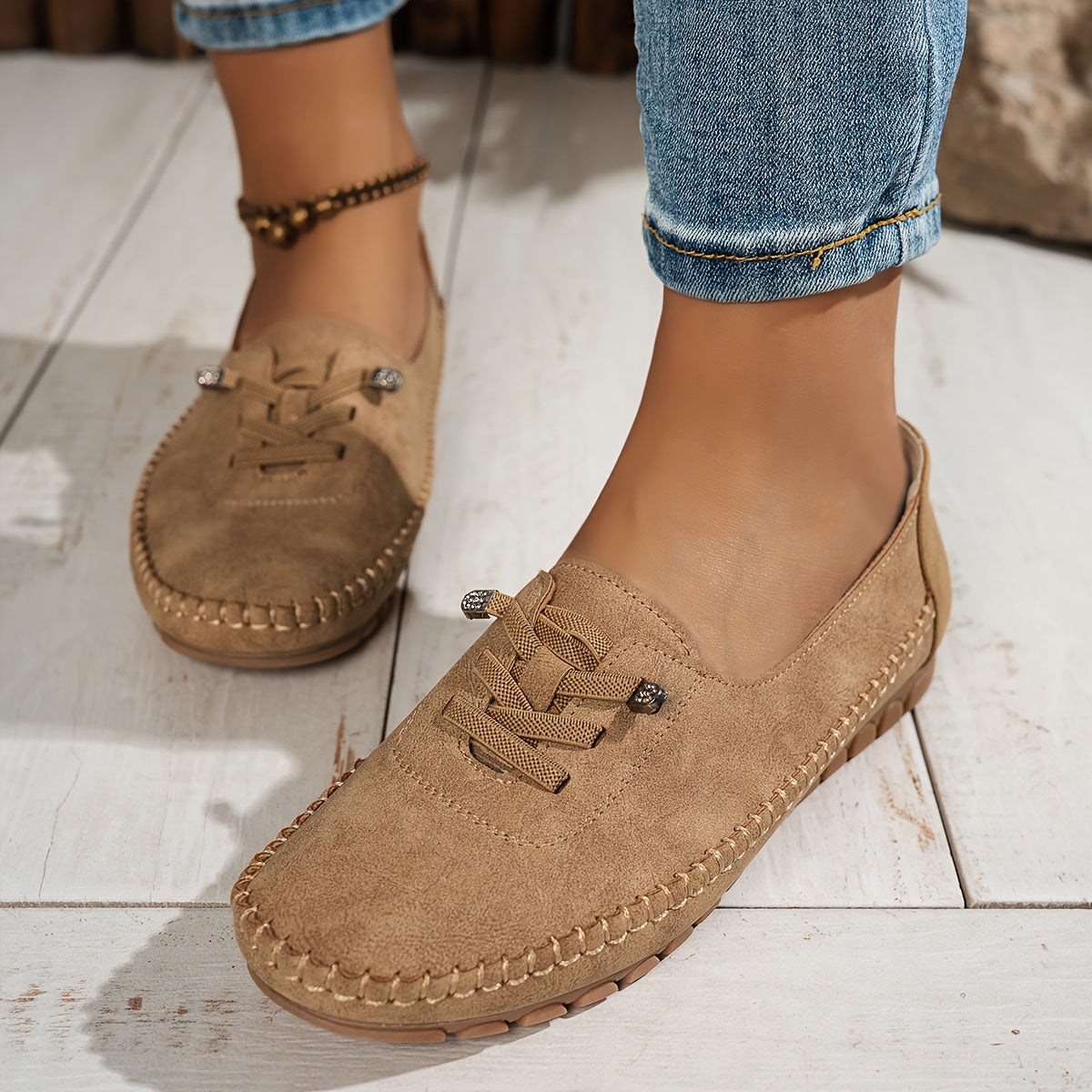 Women's slip-on with full support, perfect for sensitive feet