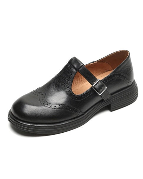 Women's genuine leather shoes: elegance and comfort for the office