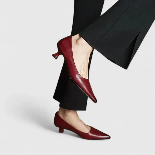 Elegant Women’s Heels – Stable Comfort with Timeless Style