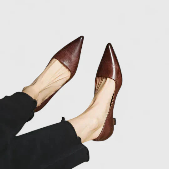 Elegant Women’s Heels – Stable Comfort with Timeless Style
