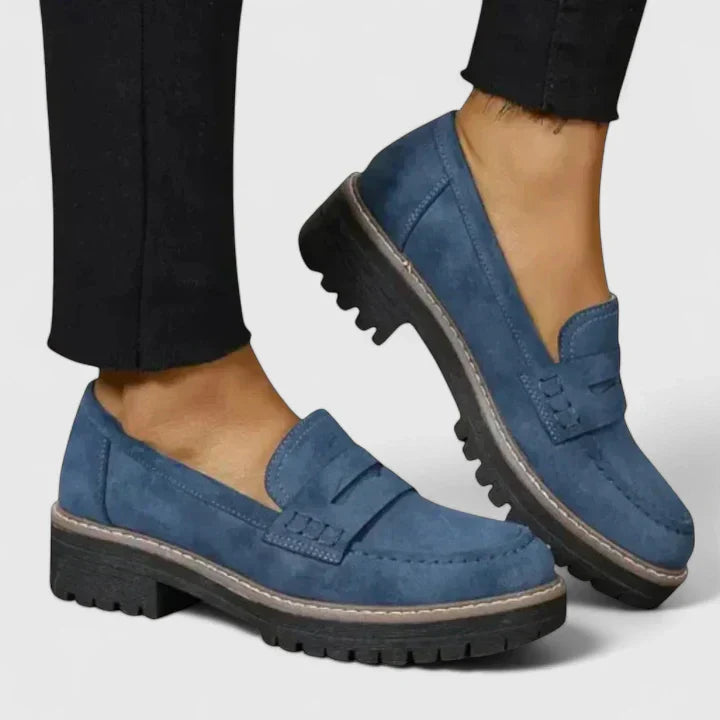 Women’s Loafers with Supportive Comfort – Style and Everyday Ease