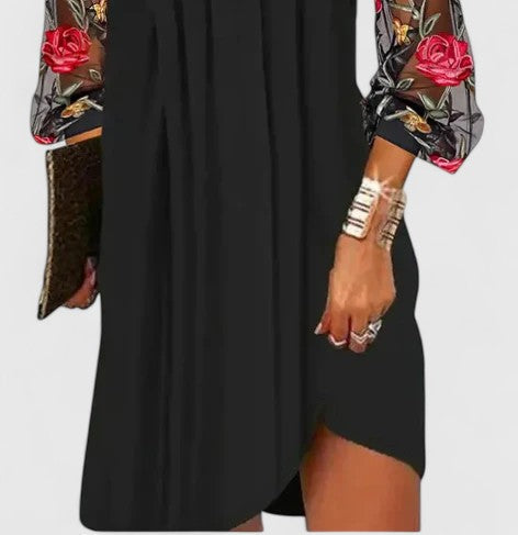 Feminine Mini Dress with Refined Style – Elegant and Modern Look
