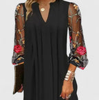 Feminine Mini Dress with Refined Style – Elegant and Modern Look