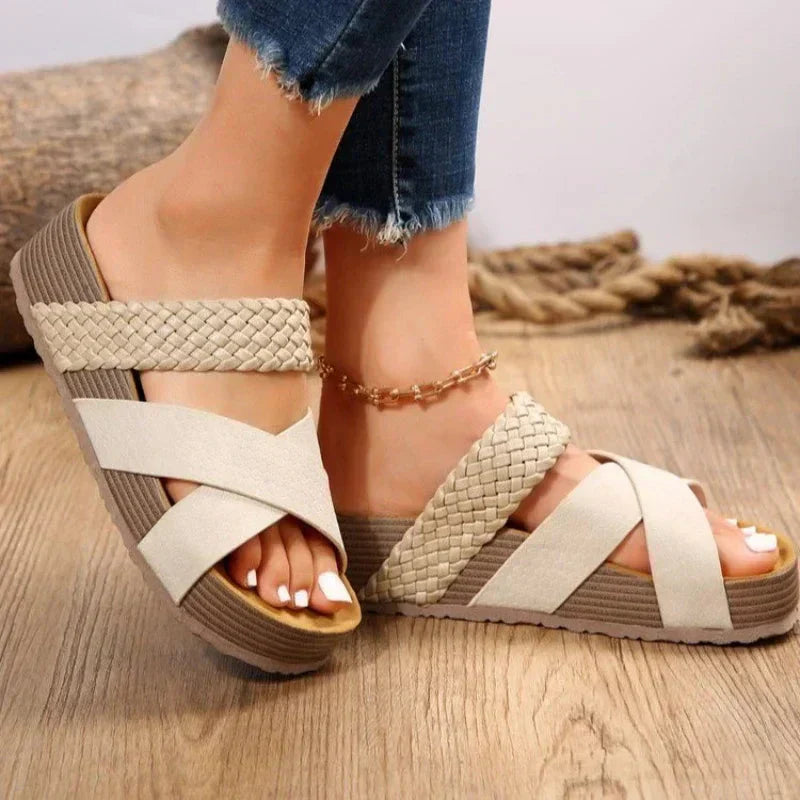 Women’s Comfort Sandals – Lightweight Support with Everyday Style