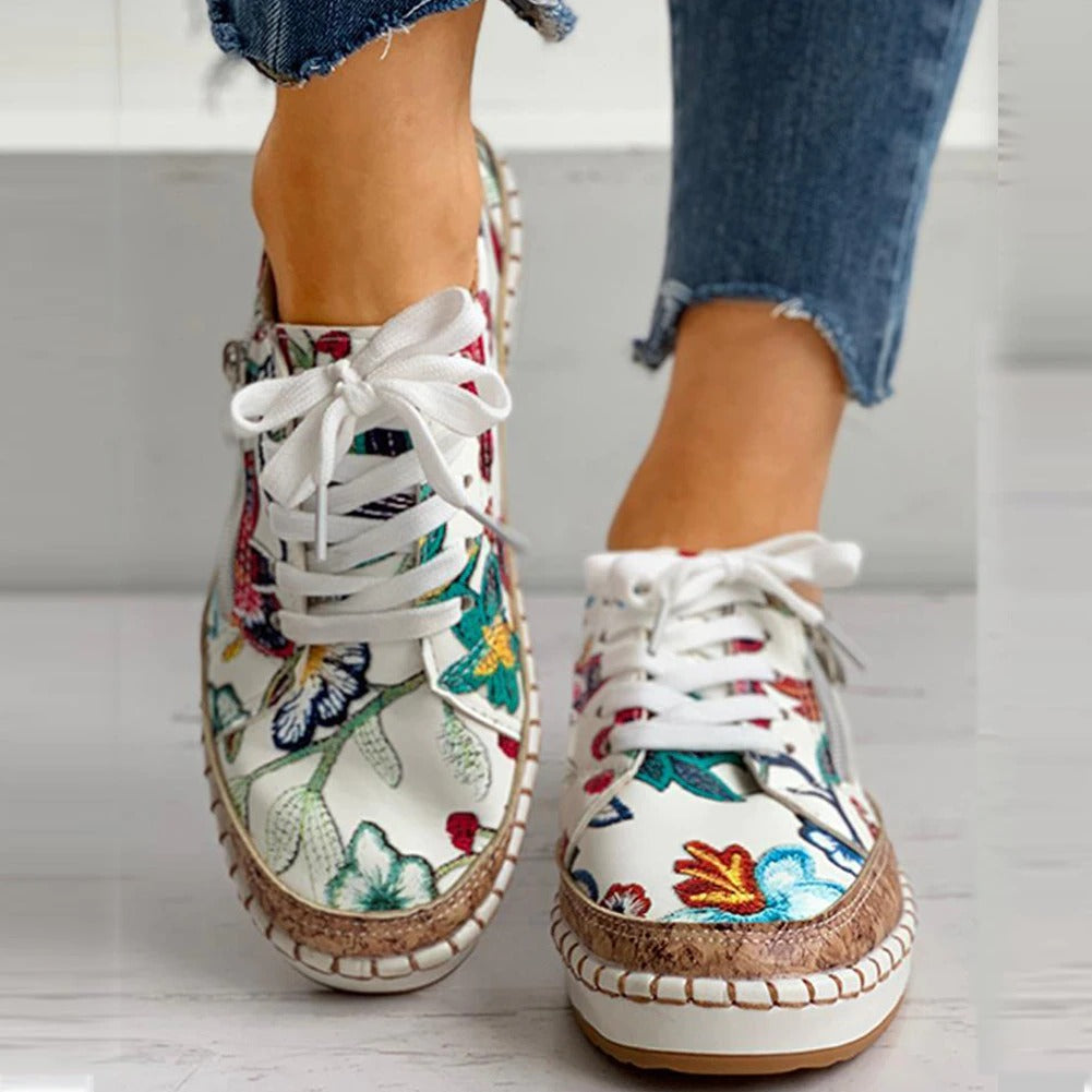 Stylish Women’s Floral Shoes – Elegant Comfort for Everyday Wear