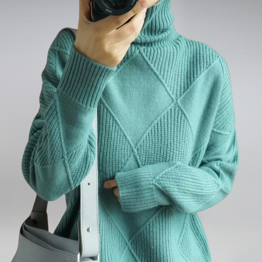 Vera | Women's Turtleneck Wool Sweater