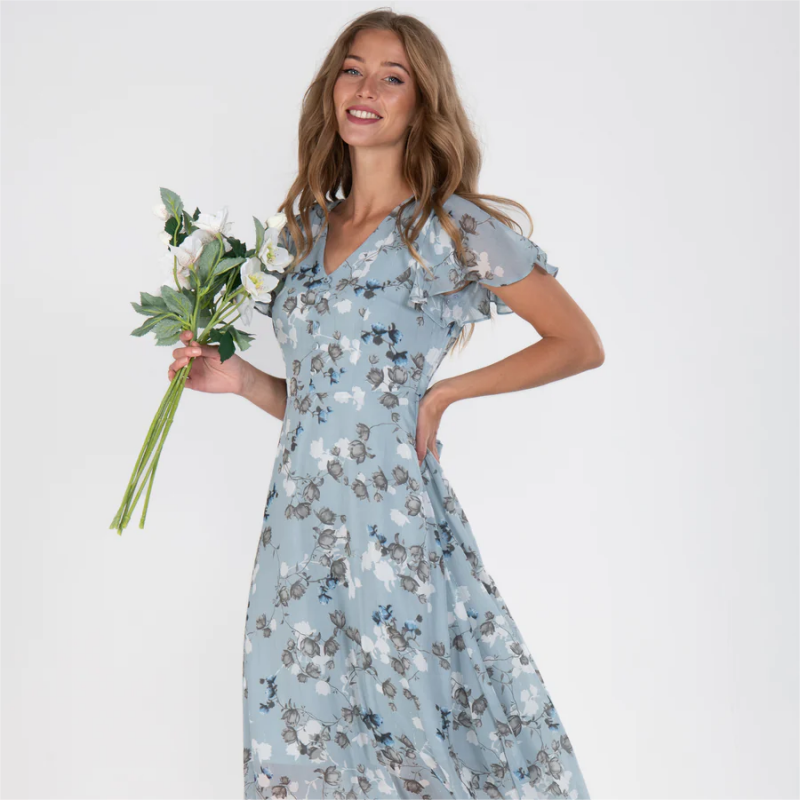 Floral Grace Maxi Dress – Elegant Flowing Style for Sunny Days