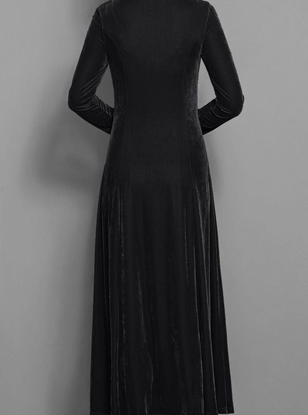 Andrea | Women's Velvet Long Sleeve Maxi Dress